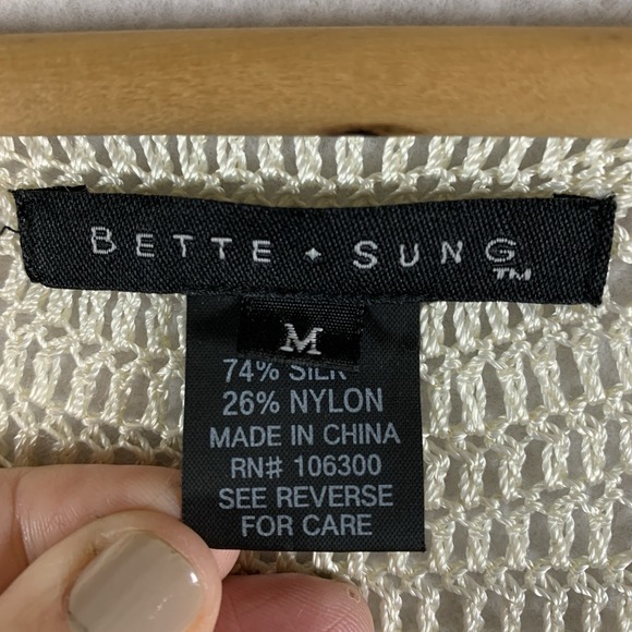 Womens Silk Blend Open Knit Crochet Sweater Top Sz M Boho Chevron Short Sleeve - Picture 9 of 12